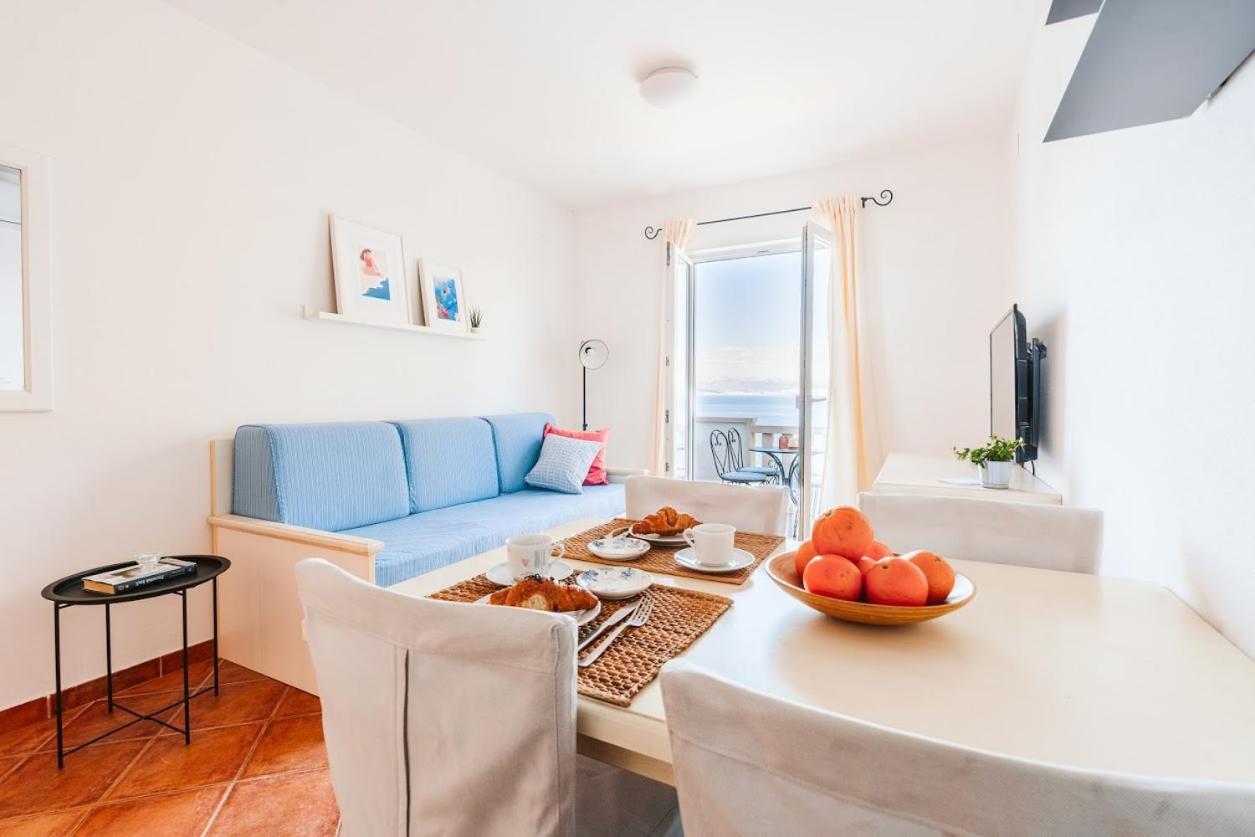 Sutivan Best Apartments Eksteriør billede