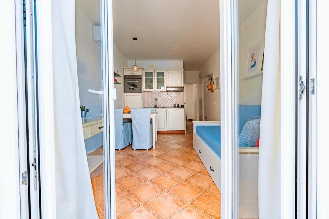 Sutivan Best Apartments Eksteriør billede
