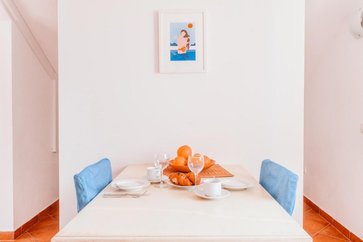 Sutivan Best Apartments Eksteriør billede